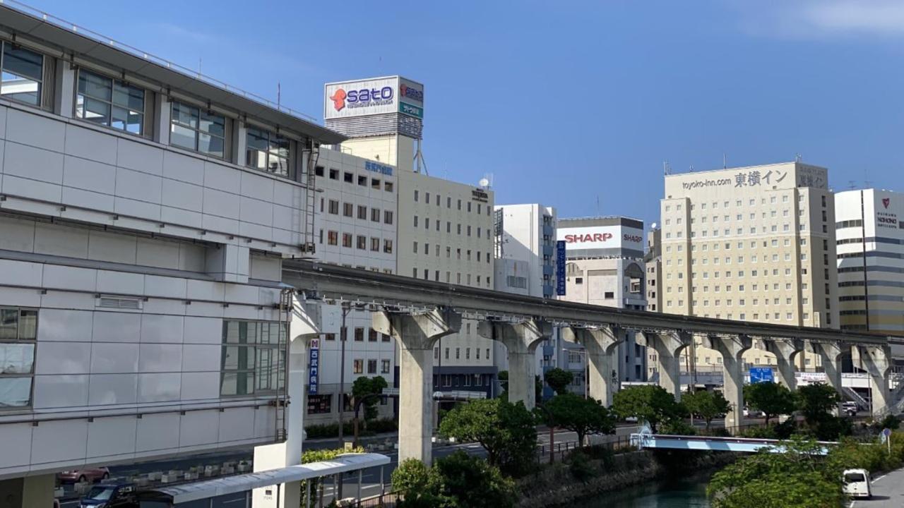 Toyoko Inn Okinawa Naha Asahibashi Ekimae Exterior foto