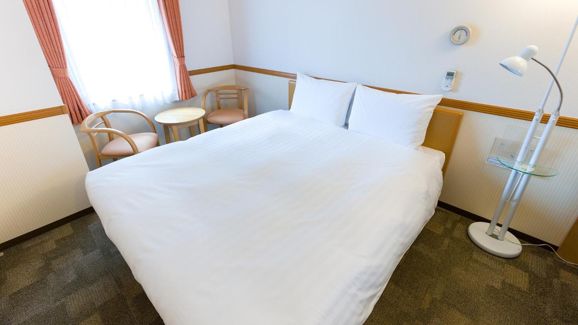 Toyoko Inn Okinawa Naha Asahibashi Ekimae Zimmer foto