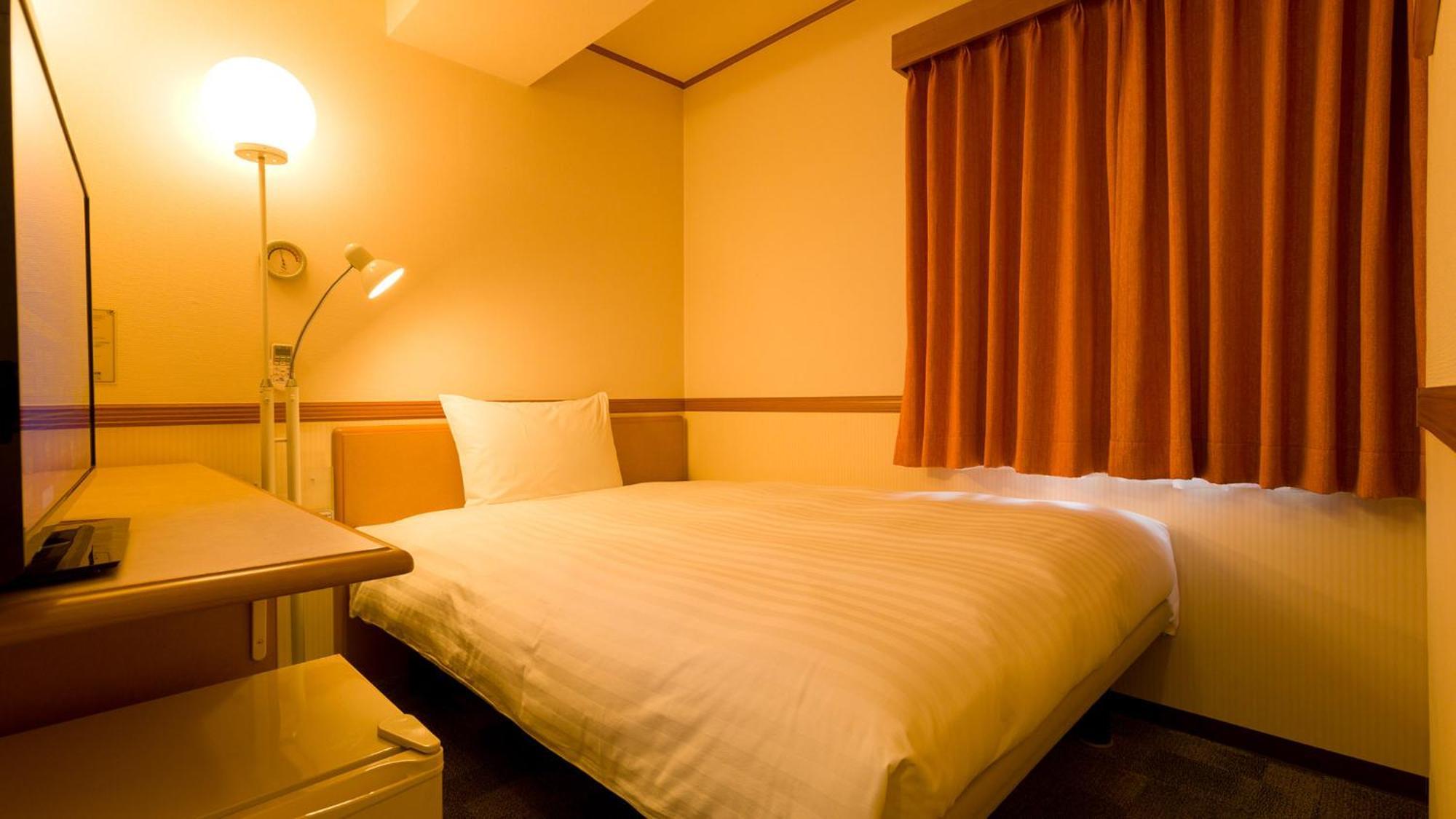 Toyoko Inn Okinawa Naha Asahibashi Ekimae Zimmer foto