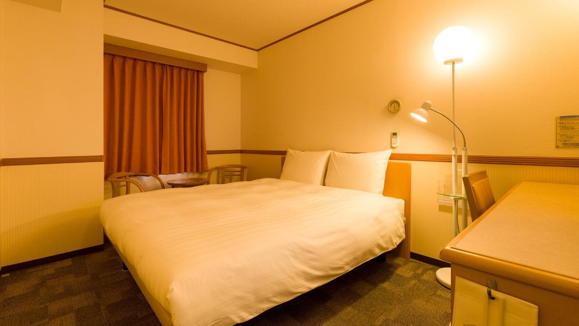 Toyoko Inn Okinawa Naha Asahibashi Ekimae Zimmer foto