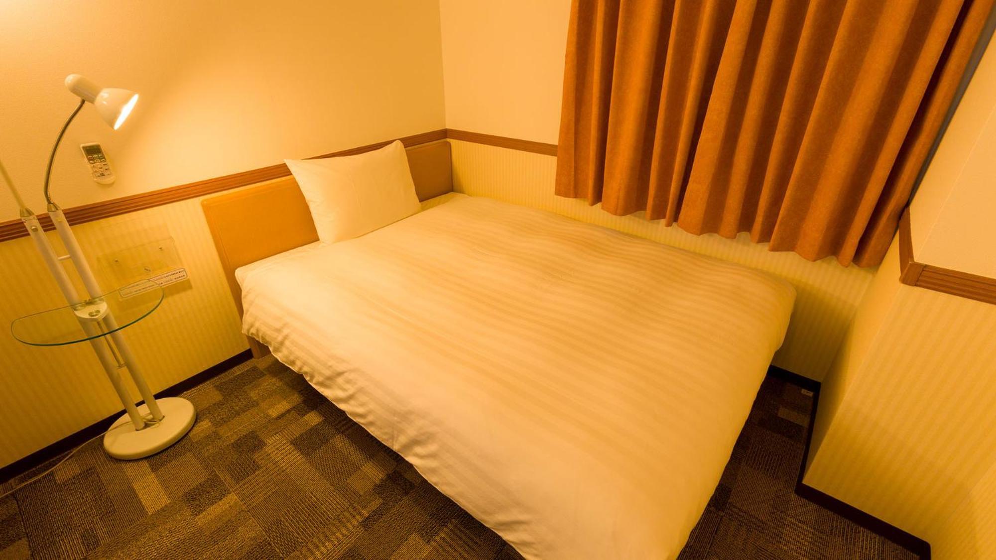 Toyoko Inn Okinawa Naha Asahibashi Ekimae Zimmer foto